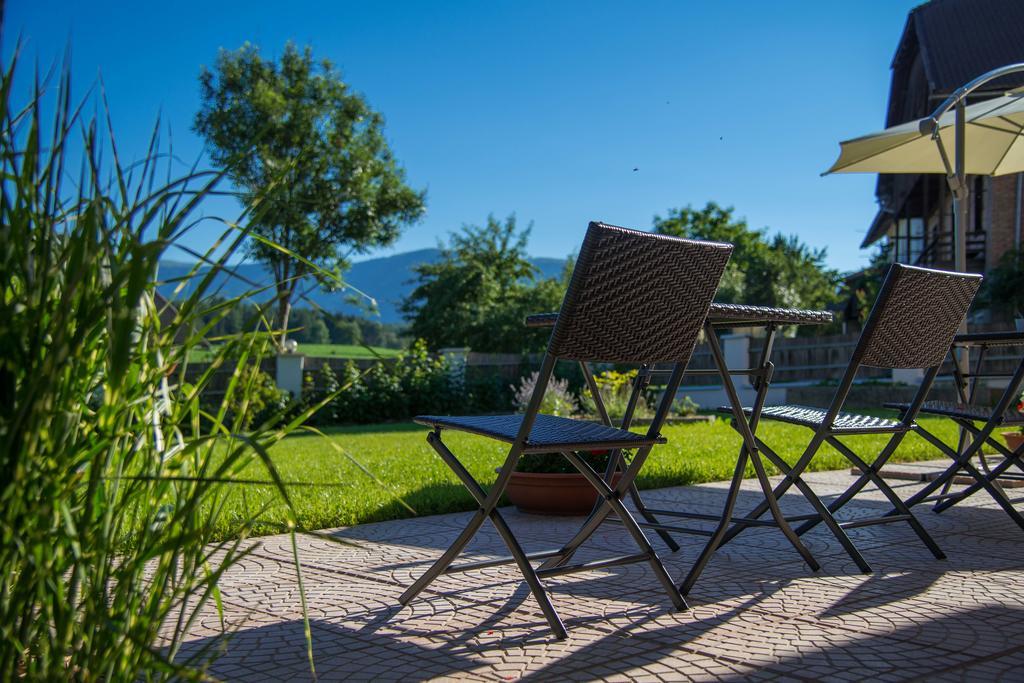 Appartement- Und Wellnesshotel Winkler Falzes Exterior photo