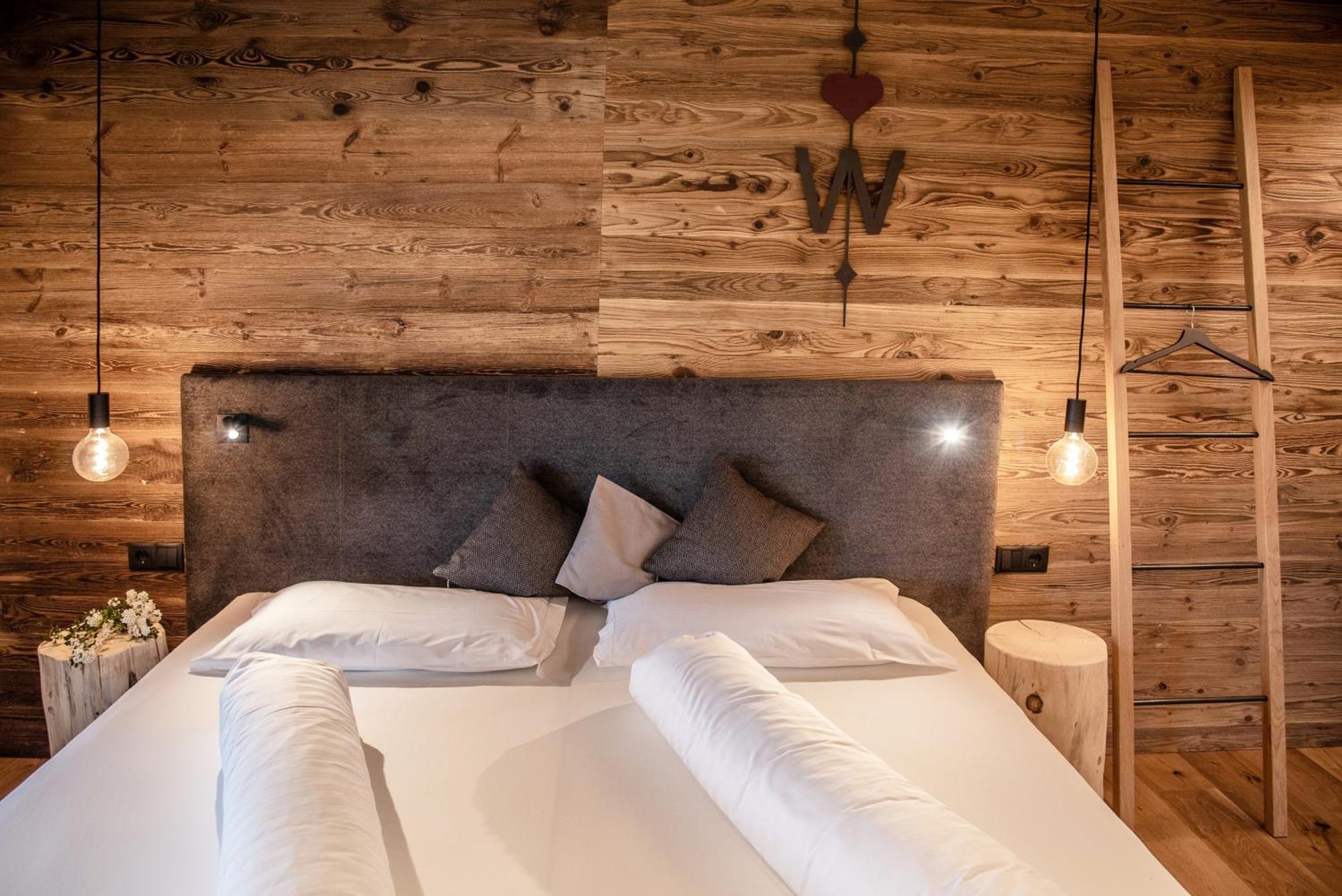 Appartement- Und Wellnesshotel Winkler Falzes Room photo